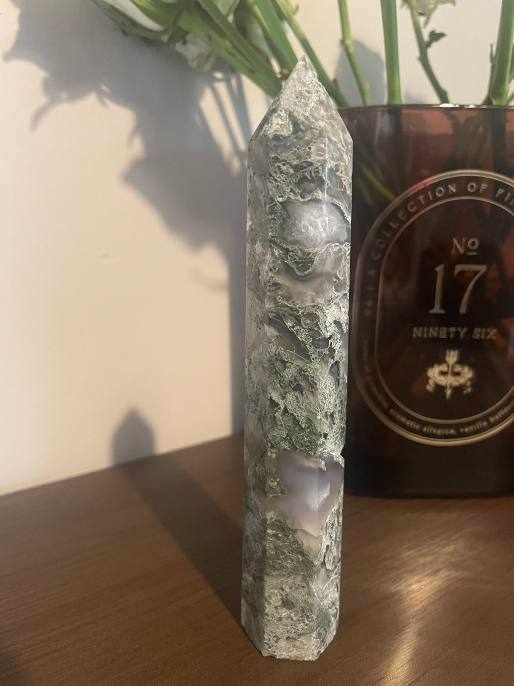 Druzy pocket and quartz