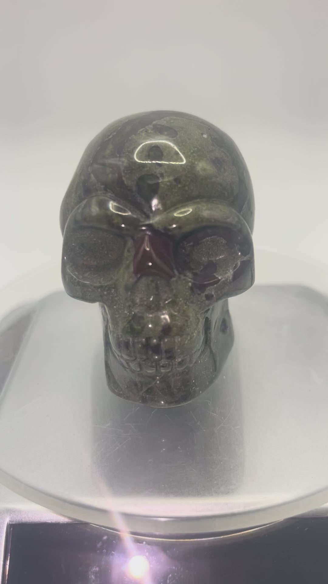 Dragons Bloodstone Skull